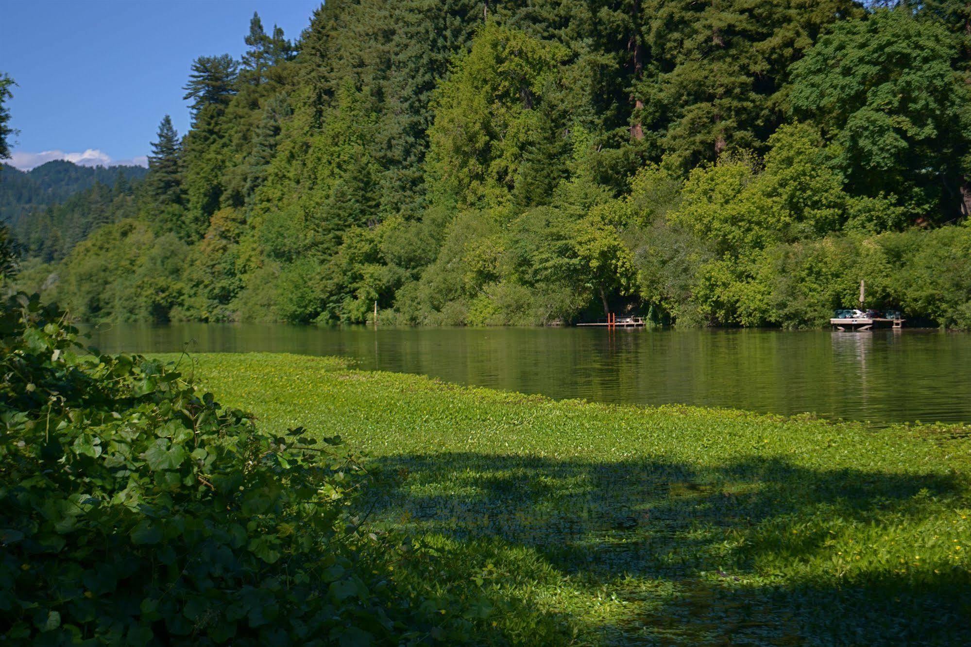 Guerneville Lodge Exterior photo