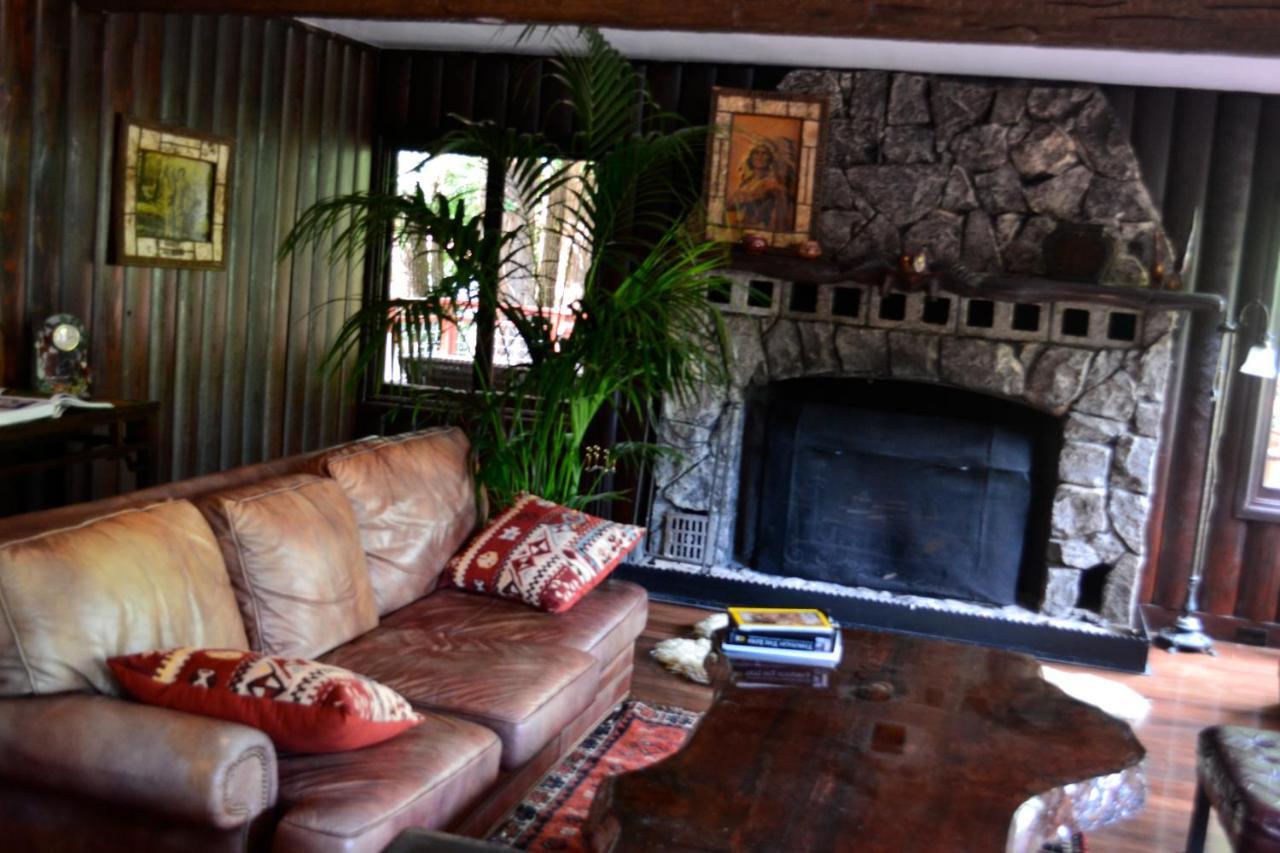 Guerneville Lodge Exterior photo