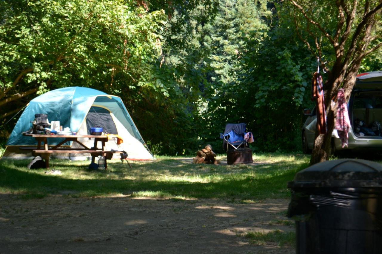 Guerneville Lodge Exterior photo